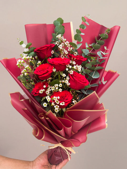 Cupid's pick red rose bouquet