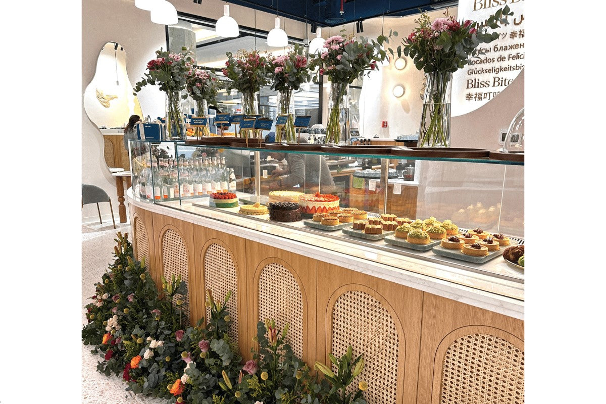 How to Choose the Perfect Flowers for Your Grand Opening: Let Your Grand Opening Flower Stand Steal the Spotlight
